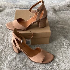 Lucky Brand Women’s Ankle Strap Block Heels - Blush Brown